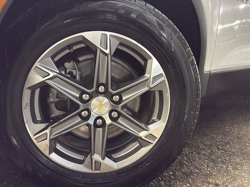 Used 2023 Chevrolet Blazer LT w/ Driver Confidence Package image 9