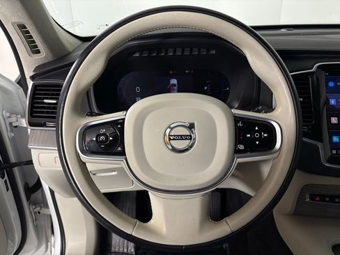 Used 2023 Volvo XC90 T8 Ultimate w/ Lounge Package AWD/4WD image 19