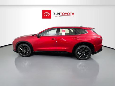 New 2026 Toyota Crown Signia image 7