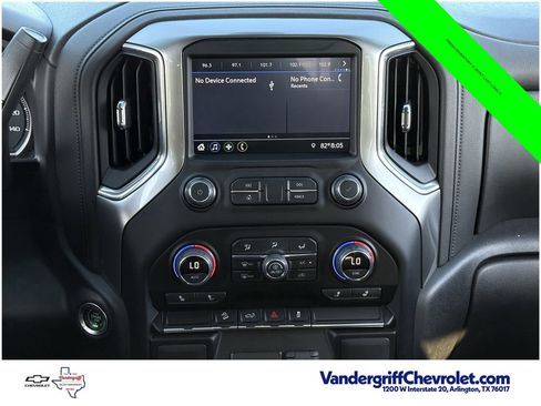 Used 2022 Chevrolet Silverado 1500 LT Trail Boss w/ LPO, Dark Essentials Package AWD/4WD image 15