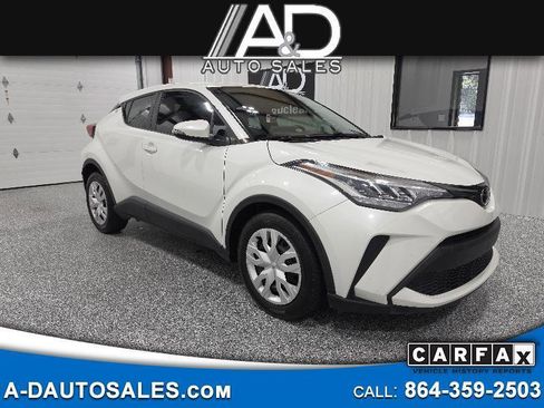 Used 2021 Toyota C-HR LE FWD image 1