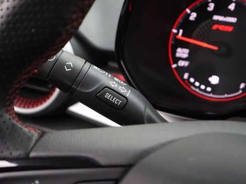 Used 2024 Chevrolet Trax RS image 24