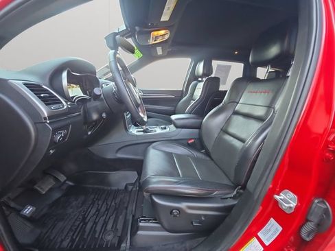 Used 2018 Jeep Grand Cherokee Trailhawk w/ Trailhawk Luxury Group AWD/4WD image 10