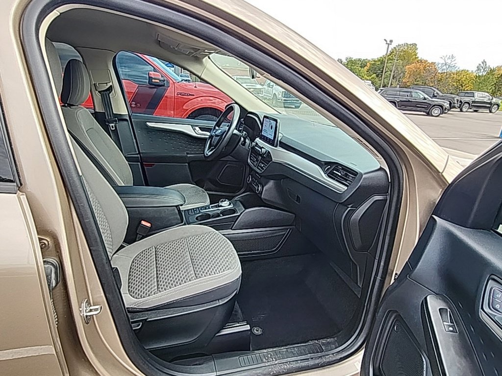 Used 2020 Ford Escape SE AWD/4WD image 20