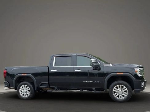 Used 2022 GMC Sierra 3500 Denali w/ Snow Plow Prep/Camper Package AWD/4WD image 10
