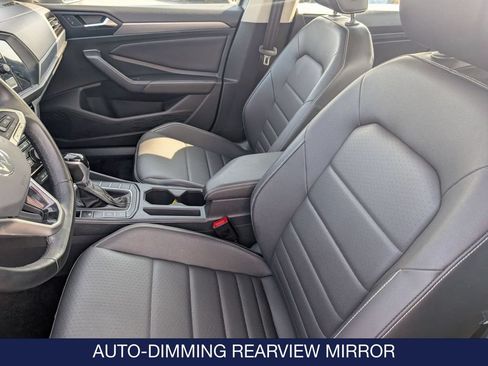 Certified 2024 Volkswagen Jetta SE FWD image 14