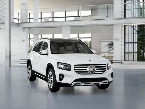 Used 2025 Mercedes-Benz GLB 250 image 8