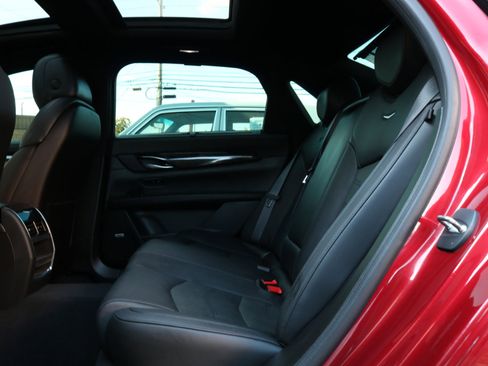 Used 2018 Cadillac CT6 Luxury image 42