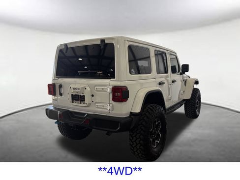Used 2021 Jeep Wrangler Unlimited Rubicon 4xe w/ Cold Weather Group AWD/4WD image 6
