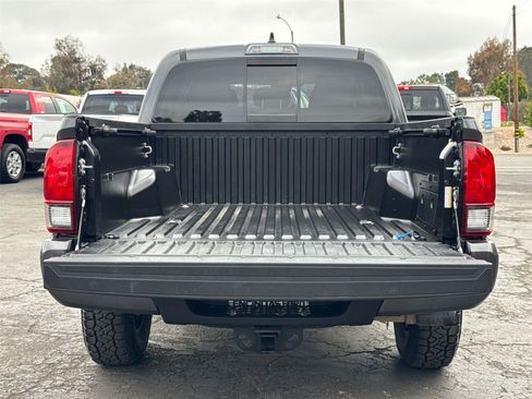 Used 2023 Toyota Tacoma SR5 w/ Technology Package AWD/4WD image 14