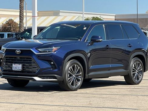 Certified 2025 Toyota Grand Highlander AWD Hybrid image 10