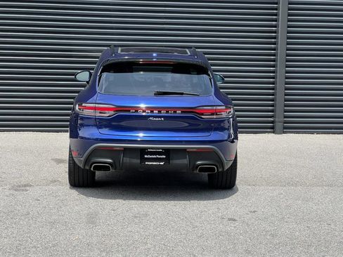 Certified 2022 Porsche Macan w/ Premium Package Plus image 6