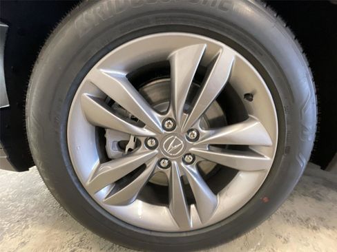 New 2026 Acura MDX SH-AWD image 28