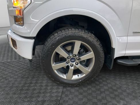 Used 2017 Ford F150 XLT w/ Equipment Group 302A Luxury AWD/4WD image 16