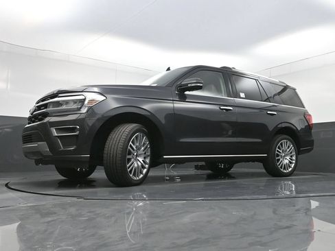 Used 2024 Ford Expedition Limited AWD/4WD image 30