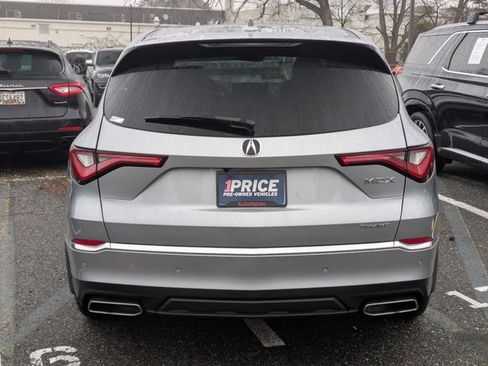 Used 2023 Acura MDX SH-AWD w/ Technology Package image 6