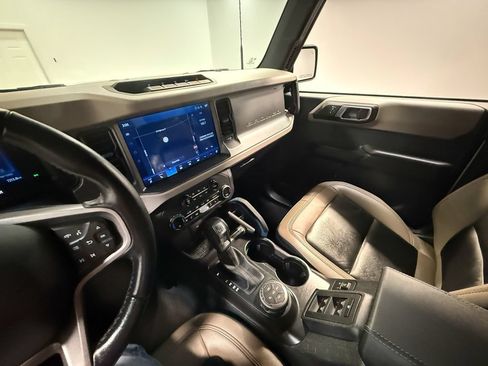 Used 2024 Ford Bronco Wildtrak AWD/4WD image 82