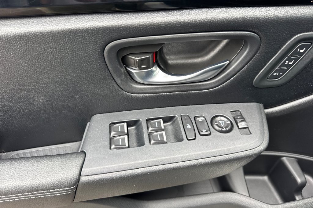 Certified 2024 Honda Pilot EX-L image 13