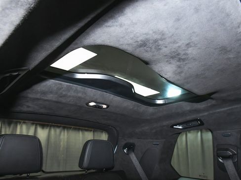 Used 2023 BMW X7 xDrive40i w/ M Sport Package image 80