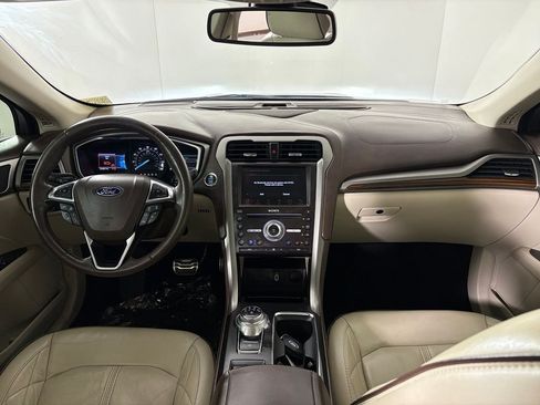 Used 2017 Ford Fusion Platinum AWD/4WD image 40