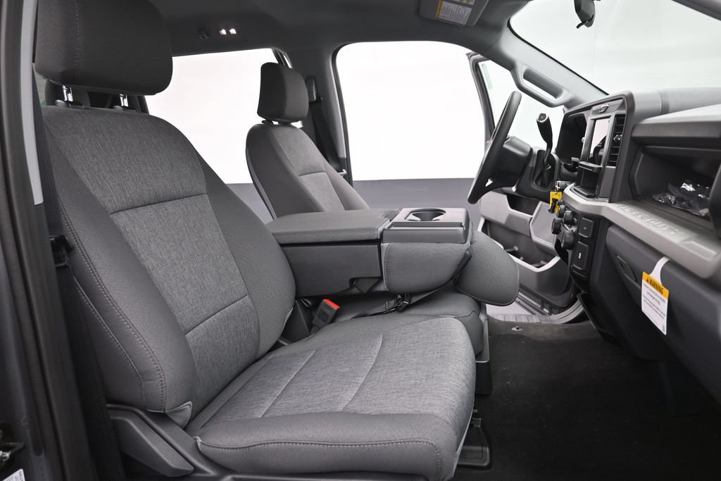 New 2027 Ford F250 XL w/ Tremor Off-Road Package AWD/4WD image 16