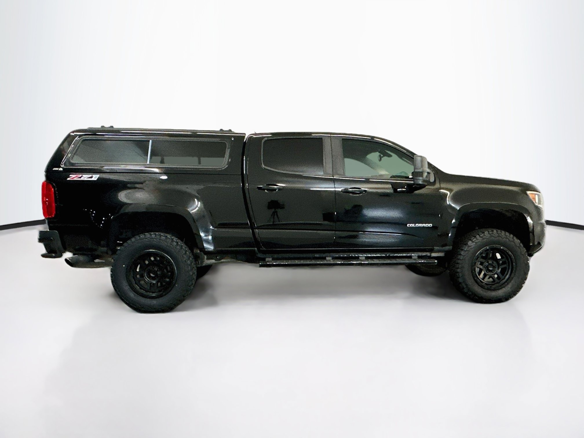Used 2018 Chevrolet Colorado Z71 AWD/4WD image 10