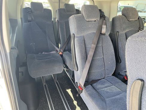 Used 2017 Ford Transit 150 XLT image 16