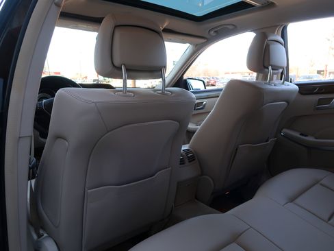 Used 2014 Mercedes-Benz E 350 Sedan w/ Premium 1 Package image 35