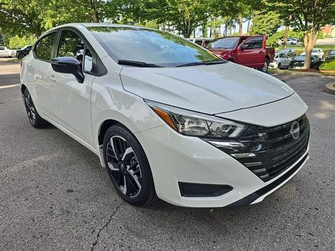 Certified 2024 Nissan Versa SR w/ Electronics Package FWD image 3
