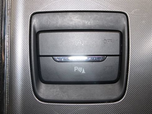 Used 2024 Ford Edge Titanium AWD/4WD image 41