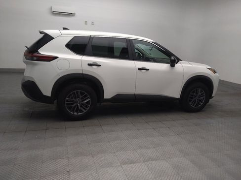 Used 2023 Nissan Rogue S FWD image 10