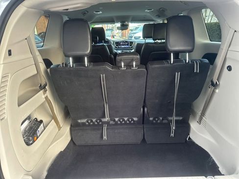 Used 2023 Ford Expedition XLT image 43