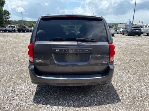 Used 2017 Dodge Grand Caravan GT FWD image 6