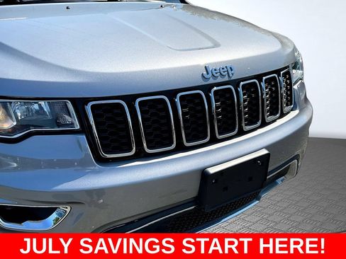 Used 2017 Jeep Grand Cherokee Limited w/ Trailer Tow Group IV AWD/4WD image 34