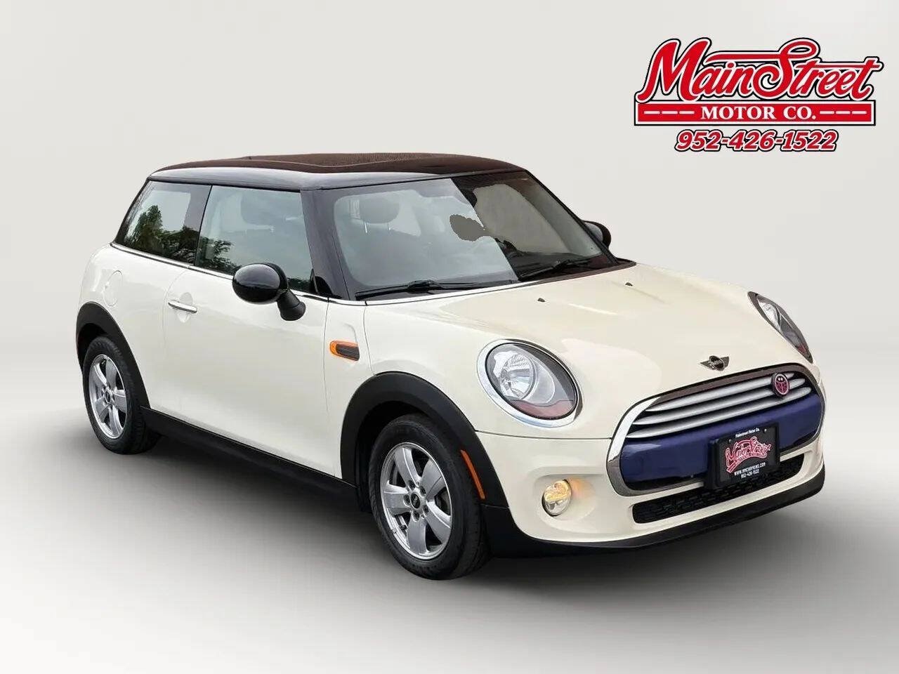 Used 2015 MINI Cooper 2-Door Hardtop FWD image 1