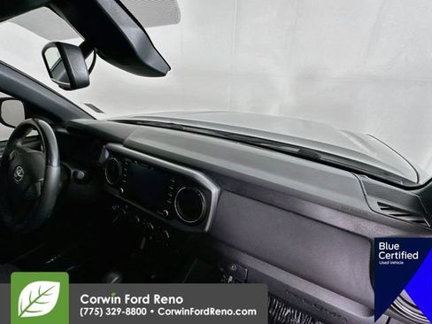 Used 2021 Toyota Tacoma TRD Off-Road w/ Technology Package AWD/4WD image 31