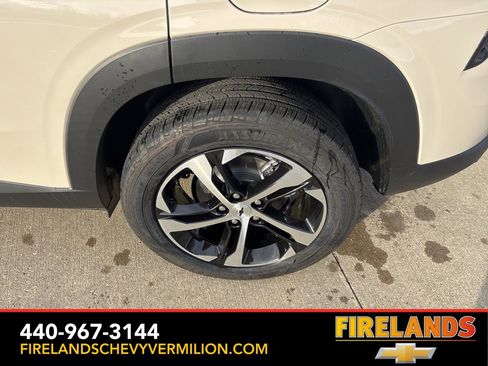 New 2026 Chevrolet Trax RS w/ Driver Confidence Package image 43