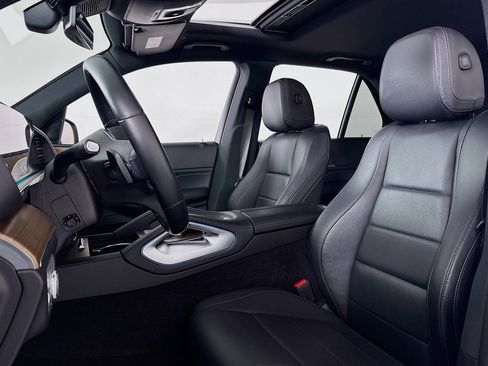 Used 2021 Mercedes-Benz GLE 350 image 16