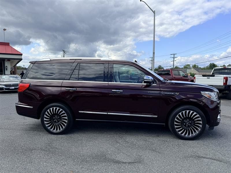 Used 2019 Lincoln Navigator Black Label AWD/4WD image 4