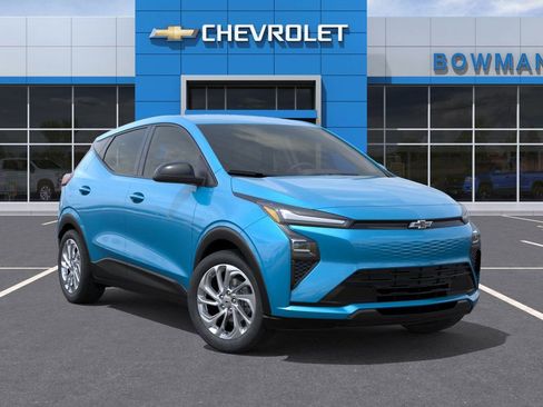 New 2027 Chevrolet Bolt LT w/ Comfort Package FWD image 8
