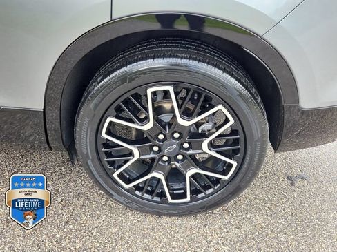 Certified 2023 Chevrolet Blazer RS w/ Driver Confidence II Package FWD image 8