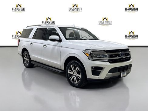 Used 2024 Ford Expedition Max Limited AWD/4WD image 3