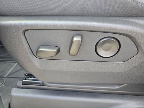 New 2026 Chevrolet Silverado 1500 Custom w/ LPO, Dark Essentials Package image 17