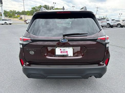 Used 2026 Subaru Forester Premium AWD/4WD image 4