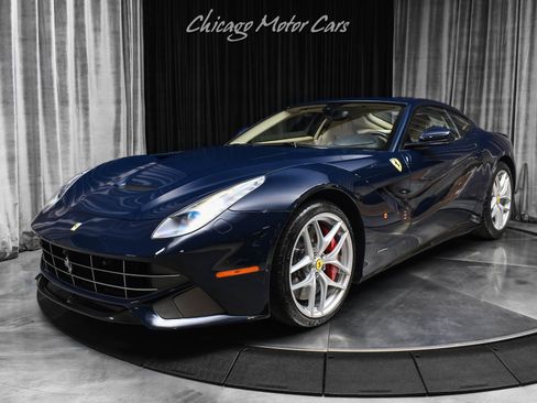Used 2015 Ferrari F12 Berlinetta RWD image 35