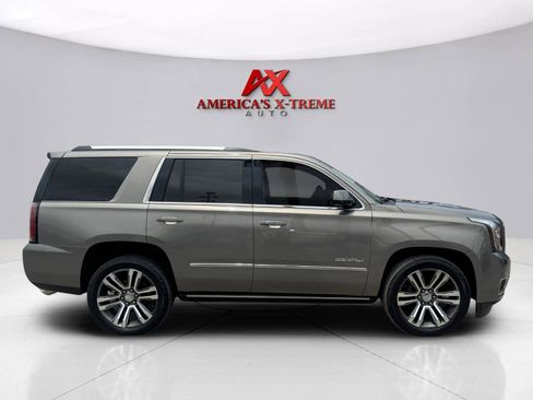 Used 2019 GMC Yukon Denali w/ Denali Ultimate Package AWD/4WD image 7