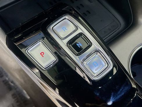 Used 2023 Hyundai Sonata Limited w/ Cargo Package image 24