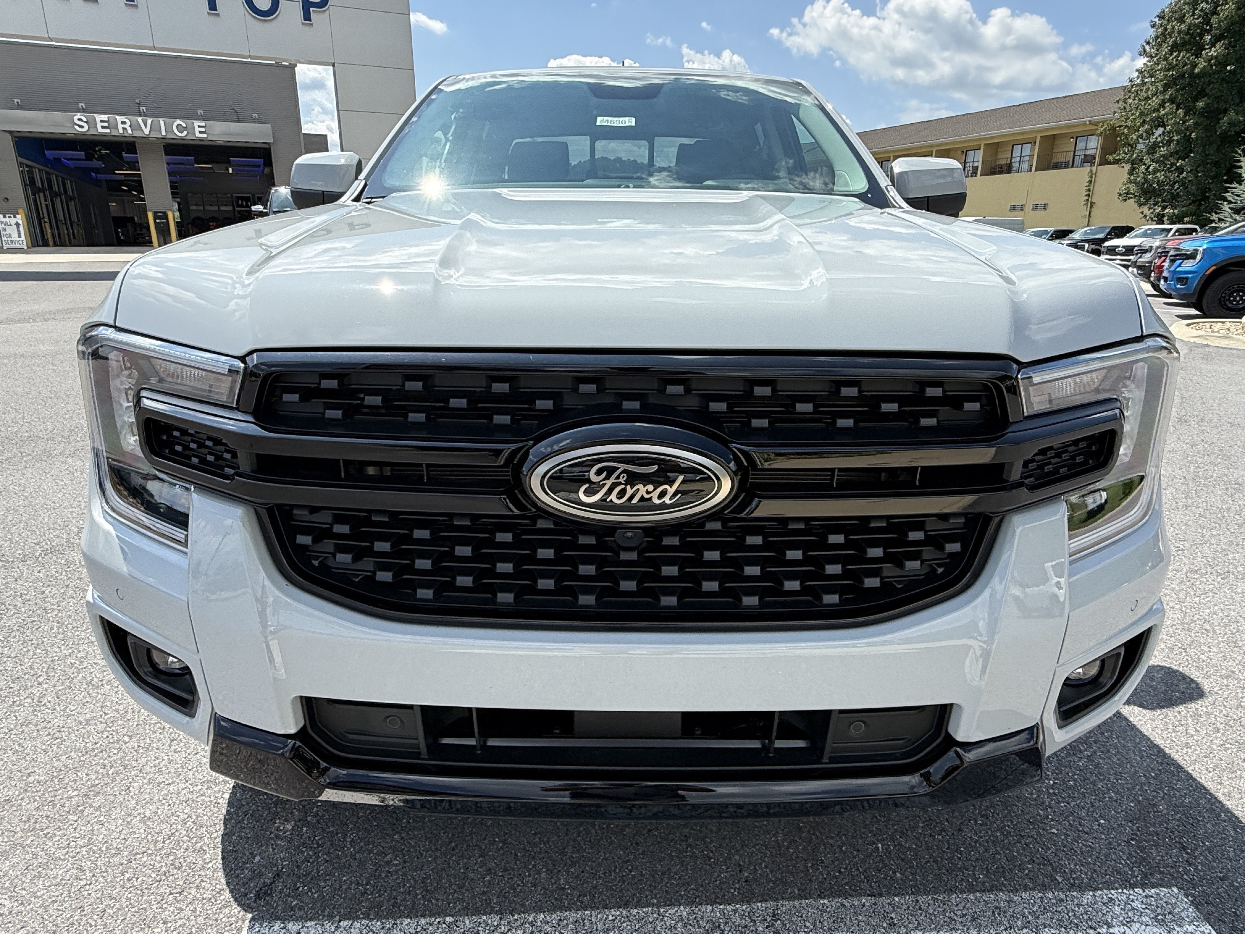 New 2026 Ford Ranger Lariat w/ FX4 Off-Road Package AWD/4WD image 2