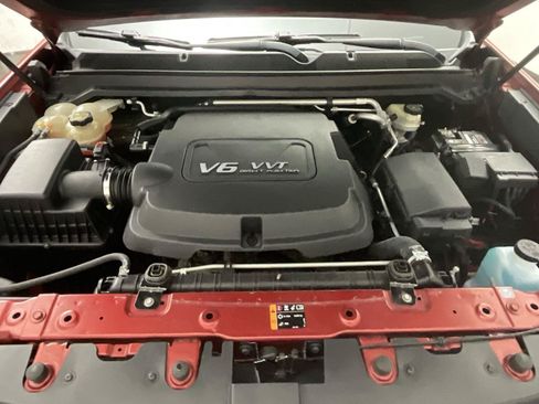 Used 2015 Chevrolet Colorado LT w/ LT Convenience Package AWD/4WD image 19