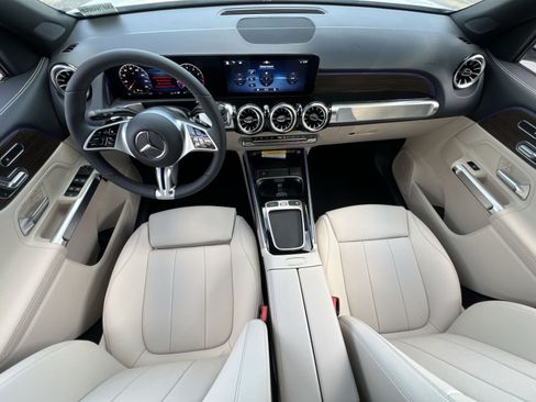 New 2026 Mercedes-Benz GLB 250 4MATIC image 13